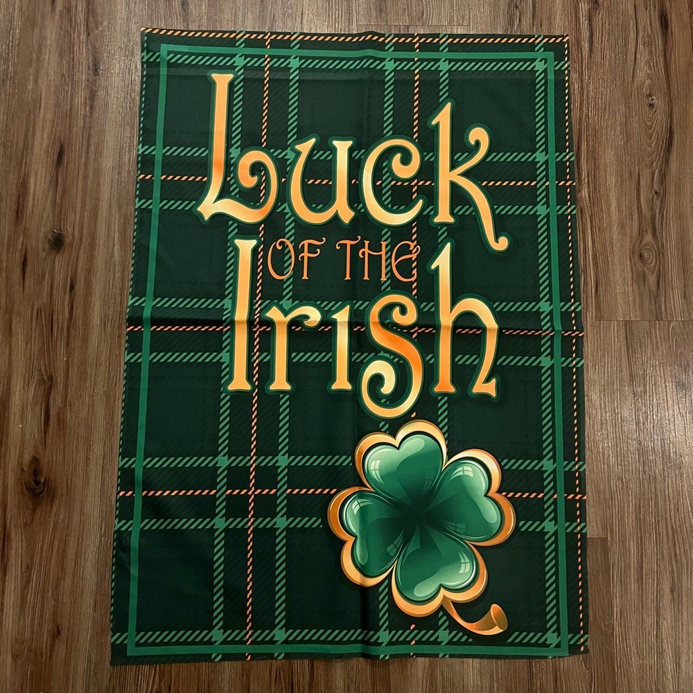 Luck Of The Irish Pole Flag Green 2014 28”x40” Saint Patrick’s‎ Day EUC